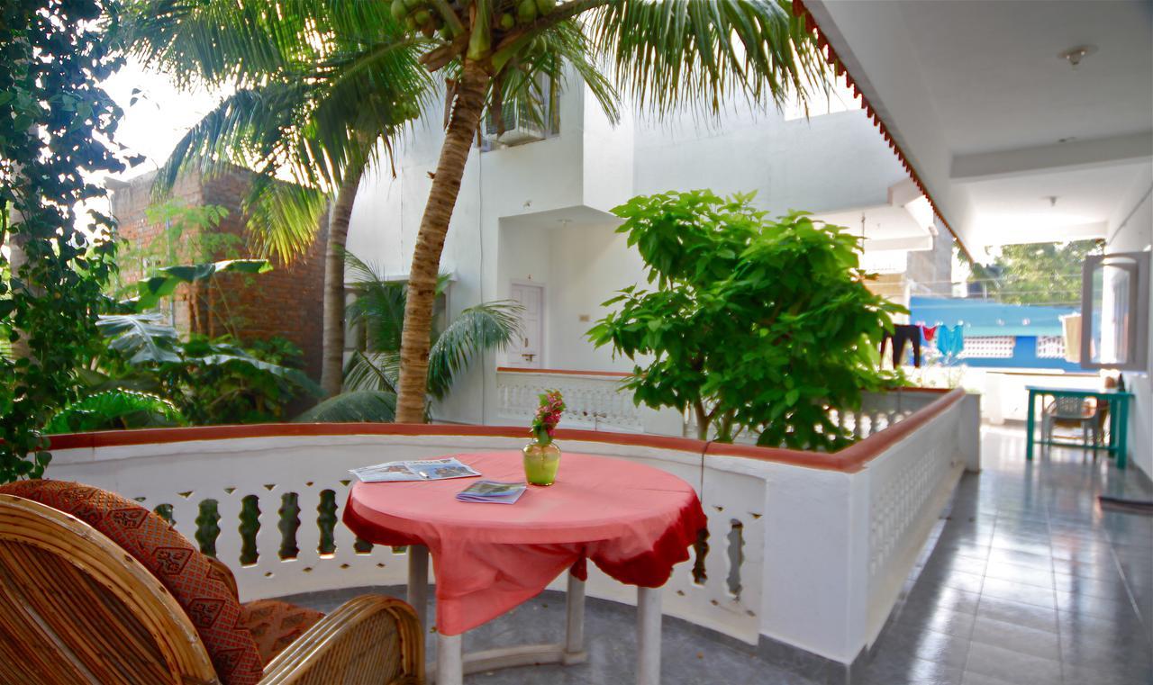 Daphne Hotel Mamallapuram Esterno foto