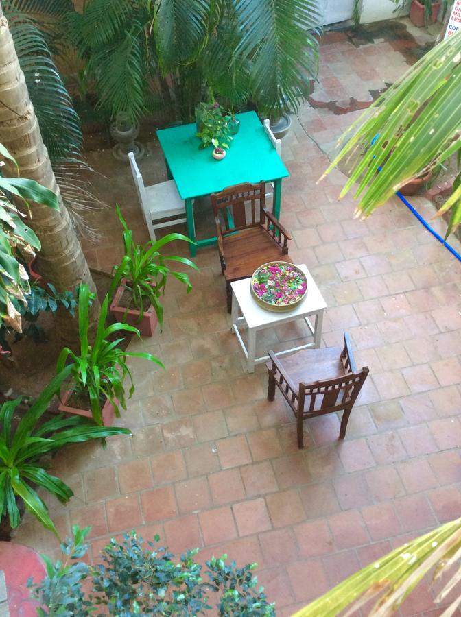 Daphne Hotel Mamallapuram Esterno foto